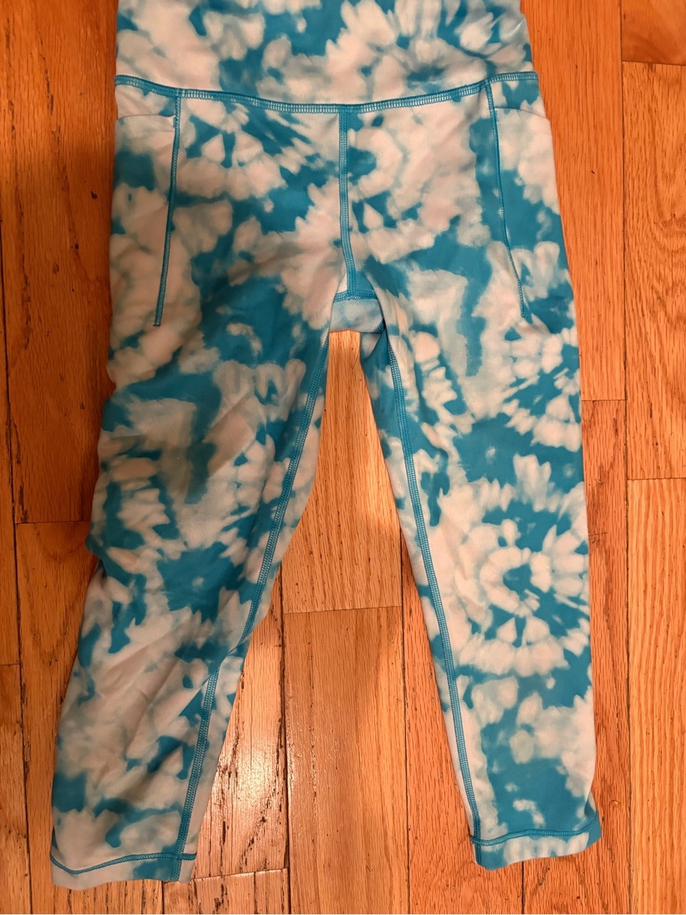 Kids Athleta Girl Tie-Dye Blue & White Active Leggings-size 8/10